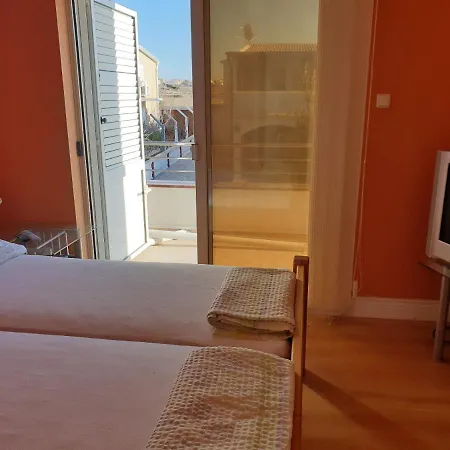 Summertime Apartman 6 * Povljana